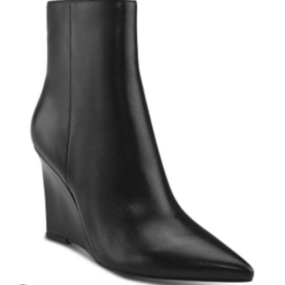 Marc Fisher Black Wedge booties